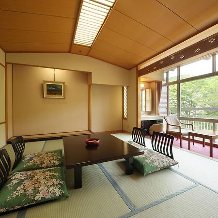 Iizaka Hotel Juraku Fukushima  Eksteriør billede