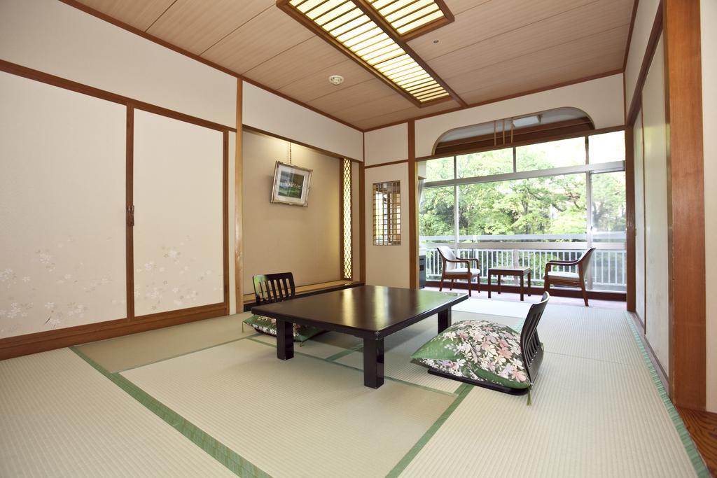 Iizaka Hotel Juraku Fukushima  Eksteriør billede