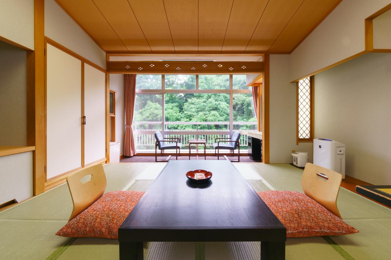 Iizaka Hotel Juraku Fukushima  Eksteriør billede
